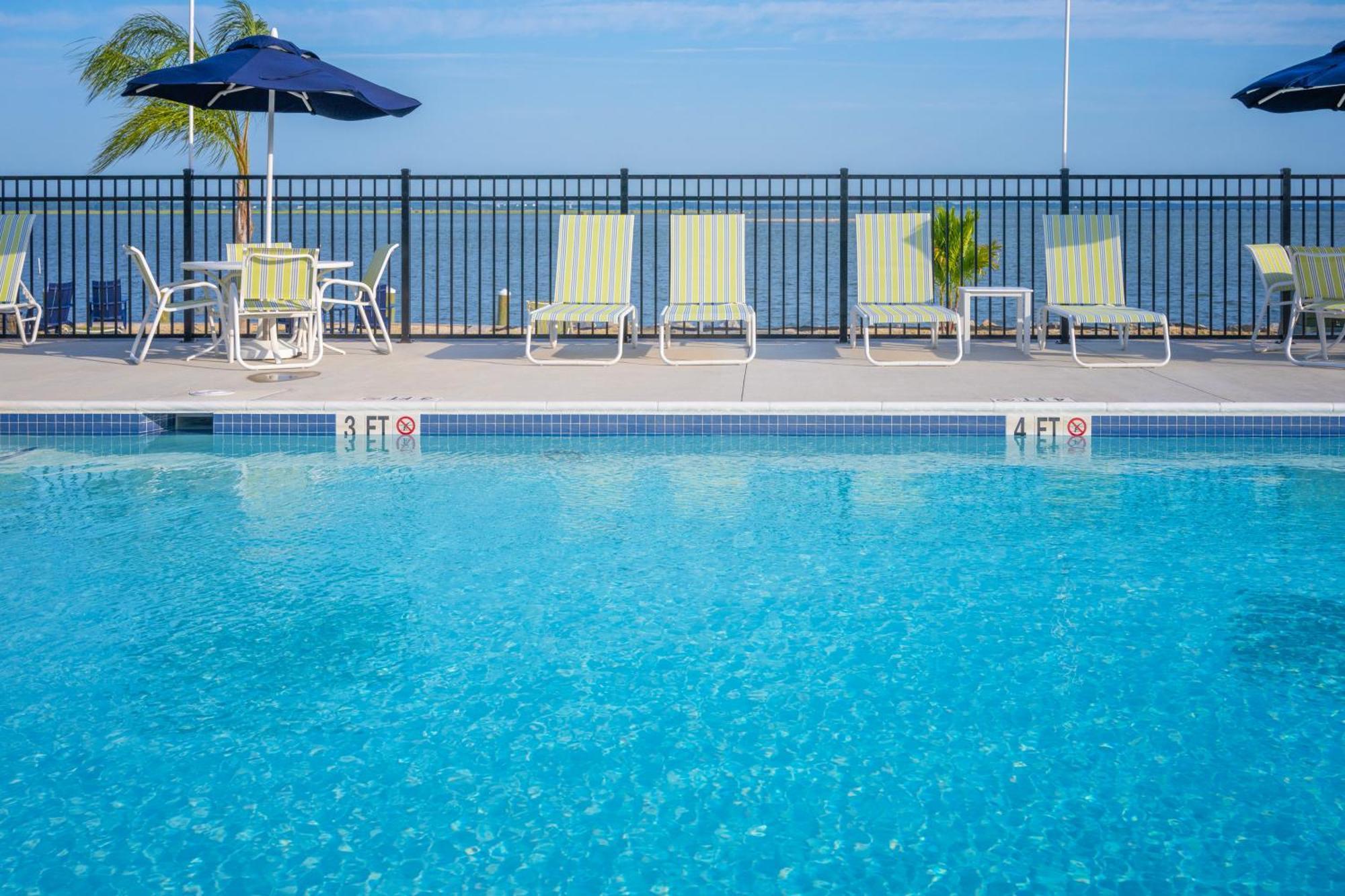 Blufin Bungalows & Marina Chincoteague Exterior foto